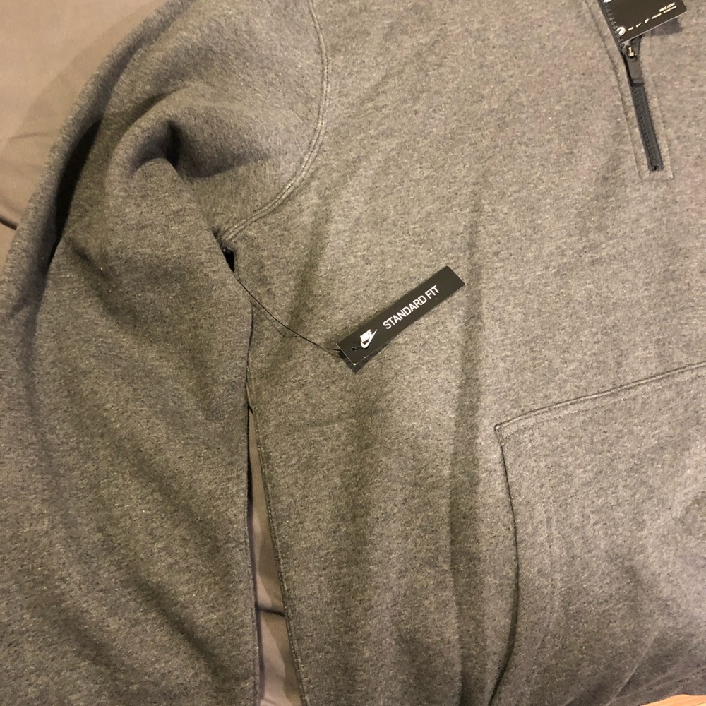 Nike gray half zip hoody - Picture 4 of 4